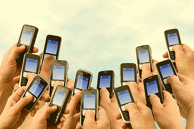 Top 5 Text Messaging Smartphone Apps